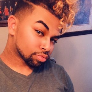 Meet your Posher, Dathan